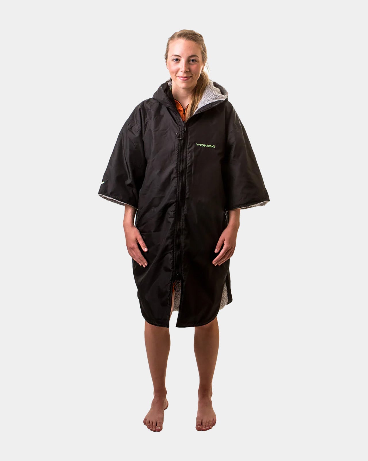 YONDA Waterproof Changing Robe - Black & Grey